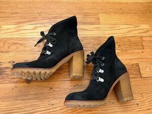 UGG Australia Calynda 1002166 Black Suede Shearling-Lined Lace-Up Heeled Boots 7